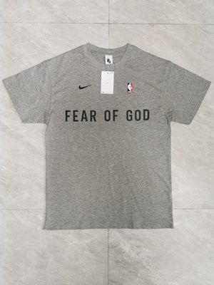 FEAR OF GOD x Nike Warm Up フィアオブゴッド Tシャツ ナイキコラボ