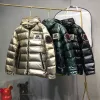 Moncler モンクレール ショートダウンジャケット アウターウェア ブラック グリーン ゴールド