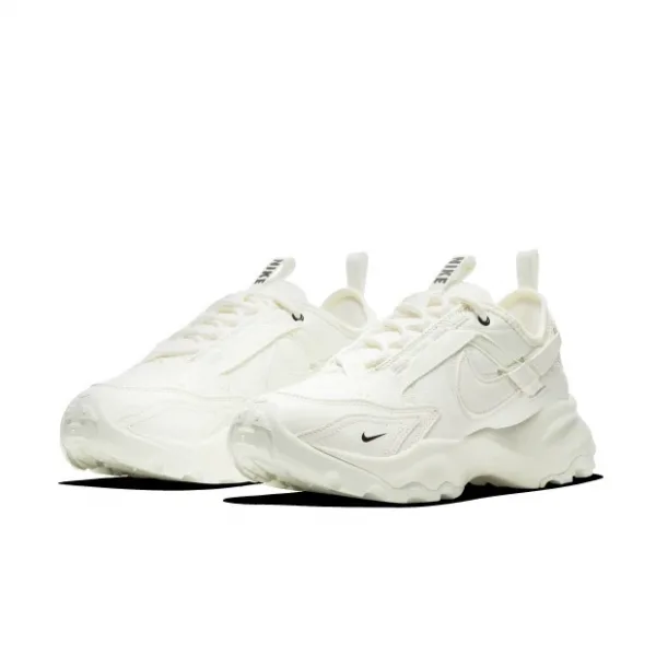 NIKE WMNS TC 7900 SUMMIT WHITE ナイキ 超人気モデル スニーカー DD9682-100