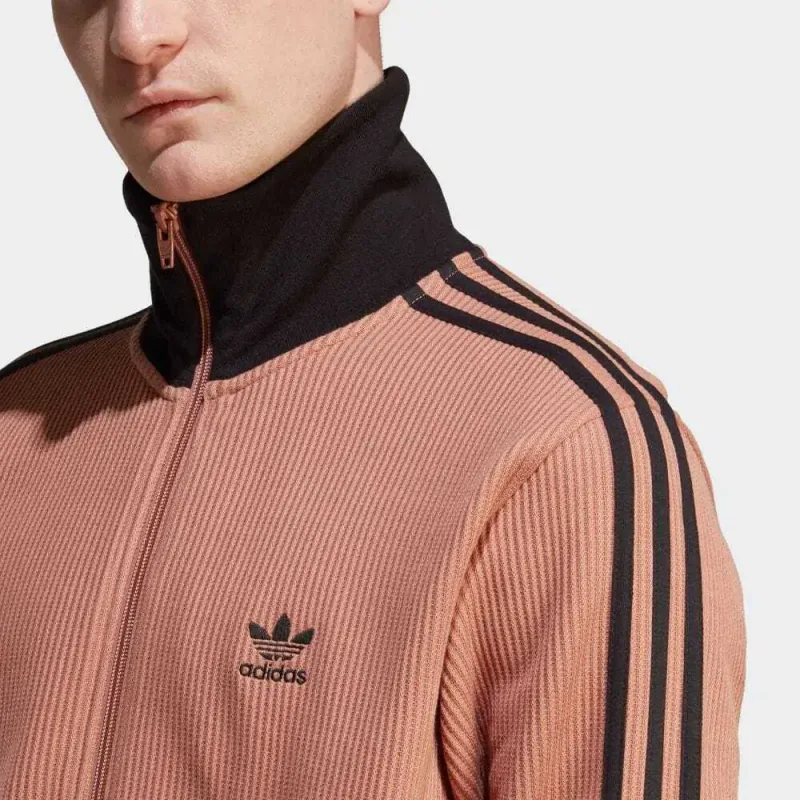 本日限定セール！adidas Originals アディカラー ワッフル トラック 